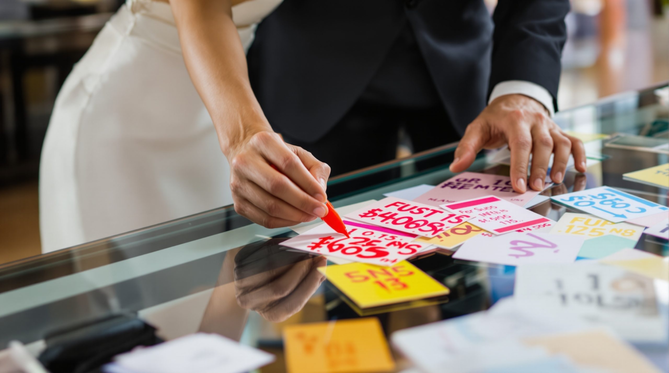 optimize guest expense decisions